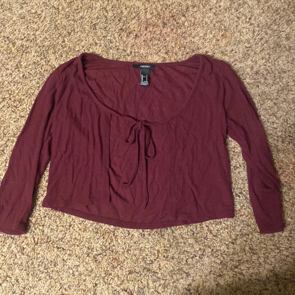 tie shirt